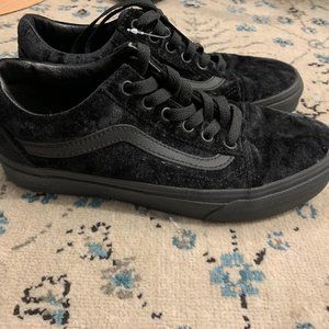 Vans - Old Skool - Black Velvet - Size // Women's US 6.5